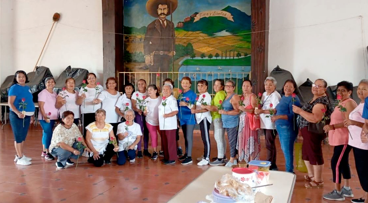DRIM celebra el Día de las Madres con el grupo de adultos mayores "Sueños de Plata"