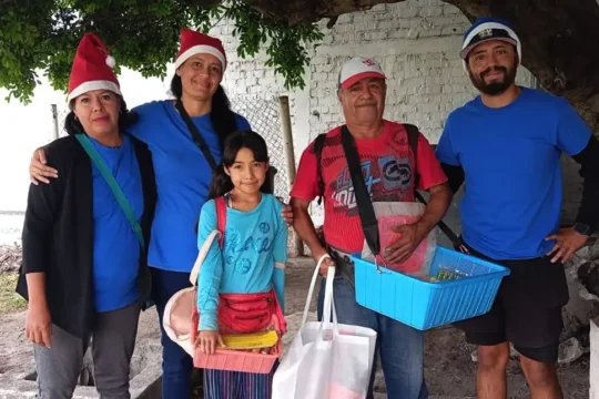 Centro Formativo DRIM busca entregar 85 cenas navideñas