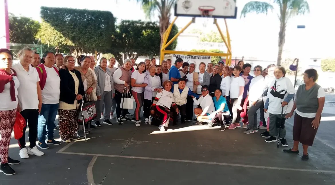 Centro Formativo DRIM fomenta la salud y convivencia del grupo Sueños de Plata en el Día de la Candelaria