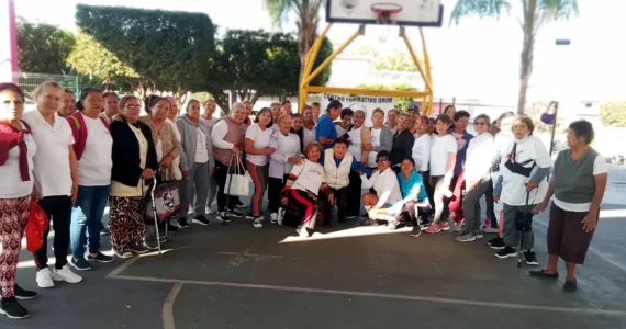 Centro Formativo DRIM fomenta la salud y convivencia del grupo Sueños de Plata en el Día de la Candelaria
